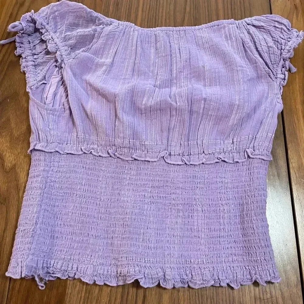 Bdg‎ Urban Outfitters Nova Cap Sleeve Smocked Blouse In Lilac - Picture 4 of 4